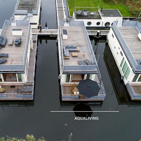 Stunning Ship In Aalsmeer With Harbor View 外观 照片